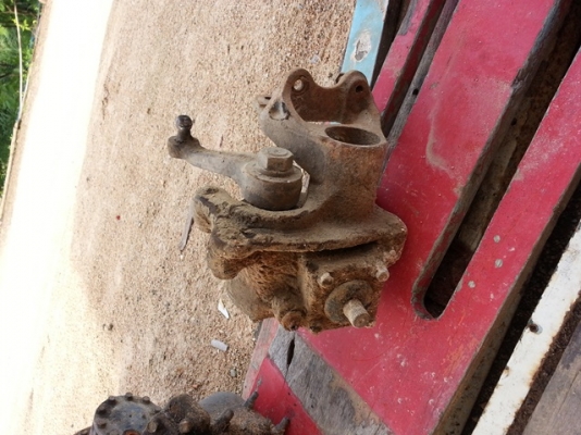 ขายกระปุกพวงมาลัย Hino รุ่น KM มี 3 ชุด ขายกระปุกพวงมาลัย Hino รุ่น KM มี 3 ชุด