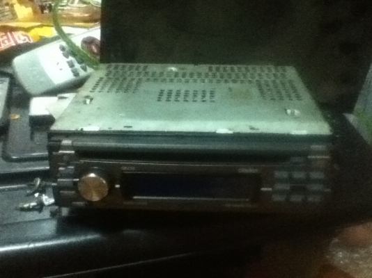 ขายวิทยุ Clrion รุ่น DB235เล่น CD หัวอ่านดีขายถูกๆ600.- ขายวิทยุ Clrion รุ่น DB235เล่น CD หัวอ่านดีขายถูกๆ600.-