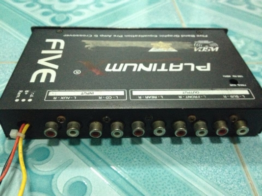 ปรีแอมป์ แพลตินั่มเอ็ก5แบน มือสองสภาพดีใช้งานปกติ เสียงดี ซับแยก ขาย 850 บาท
