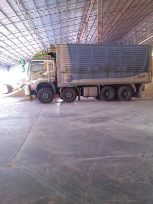 ขายรถสิบล้อหัวลาก HIno MEGa FM 320 ปี49 คอกเกษตรดั้มเนียม SHK  พ่วงแม่ลูก รถสวยพร้อมใช้งาน