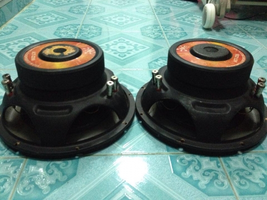 ซับ10&quot; xtreme โครงปั้มว้อยคู่แม่เหล็กแม่เหล็กก้อนเดียว มือสอง ใช้งานปกติ ขายคู่ละ 1350 บาท