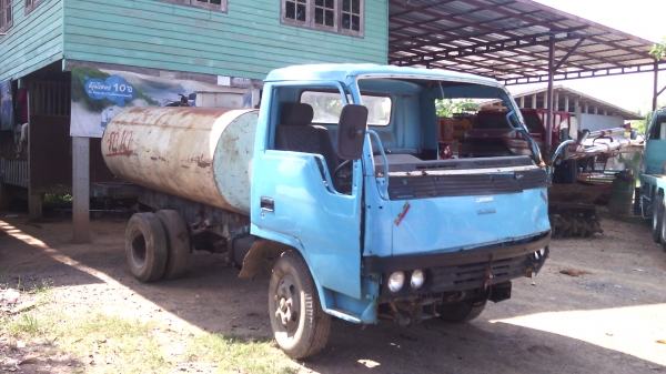 ขาย6ล้อราคาถูกมิซซูแคนเตอร์