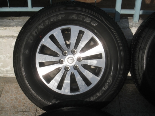 ขายล้อแม็ก Nissan navara calibre 16" พร้อยางปี13 สนใจติดต่อเล็กคลองสามครับ 081-3747940