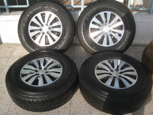 ขายล้อแม็ก Nissan navara calibre 16" พร้อยางปี13 สนใจติดต่อเล็กคลองสามครับ 081-3747940