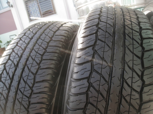 ขายล้อแม็ก Nissan navara calibre 16" พร้อยางปี13 สนใจติดต่อเล็กคลองสามครับ 081-3747940