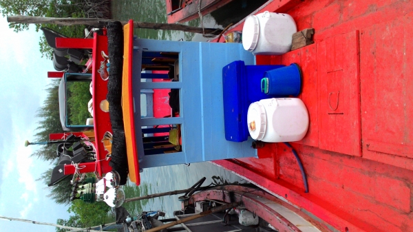 ขายเรือตกปลา ลากหมึก ขายเรือตกปลา ลากหมึก