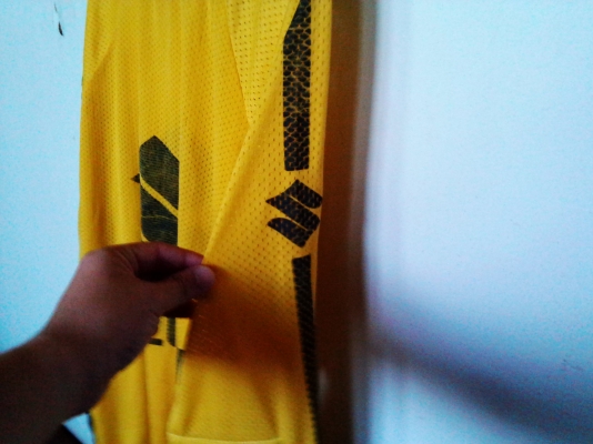 ขายเสื้อแข่ง enduro suzuki 2522 เก่าเก็บ