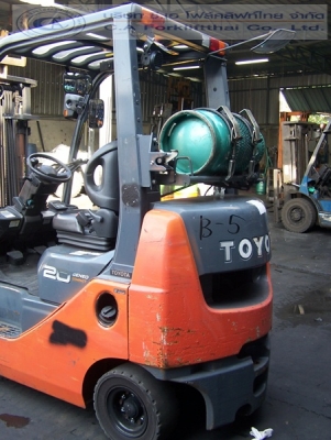 ขาย รถโฟล์คลิฟท์TOYOTA  รุ่น 8-FG20