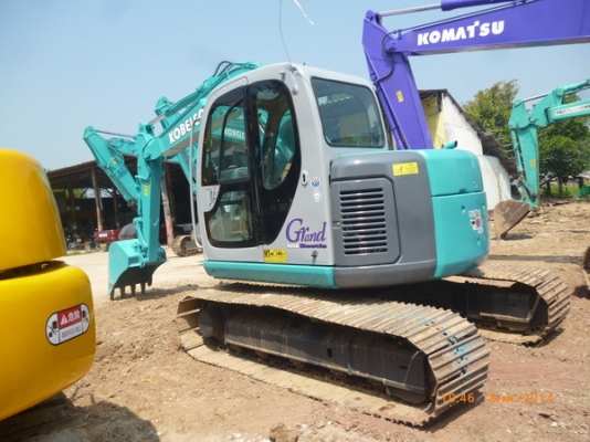ขายรถขุด KOBELCO 60SR ขายรถขุด KOBELCO 60SR