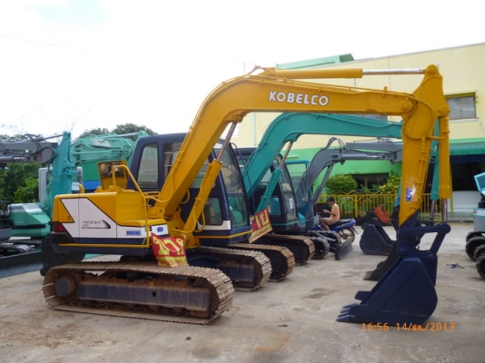 ขายรถขุด  KOBELCO SK60-1