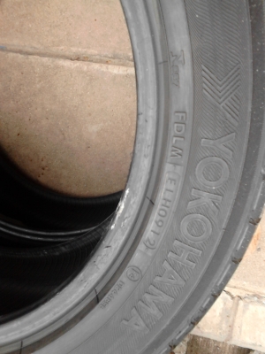 215/55R17 YOKOHAMA ADVAN dB decibel มี 2 เส้น ปี2012 TEL.081-427-3941 215/55R17 YOKOHAMA ADVAN dB decibel มี 2 เส้น ปี2012 TEL.081-427-3941