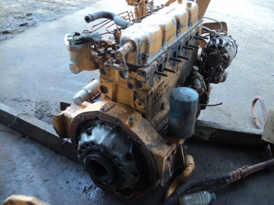 เครื่องKOMATSU4D92ขายถูก