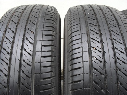 ขายยาง DUNLOP SP LT37 ปี4713(1ชุด) 215-65-16 ราคา 5,200