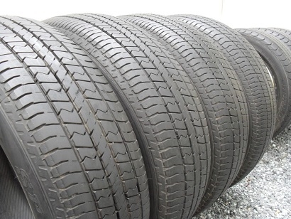 ขายยาง DUNLOP SP SPORT D80 V4 ปี0613(1ชุด) 205-65-15 ราคา 4,200