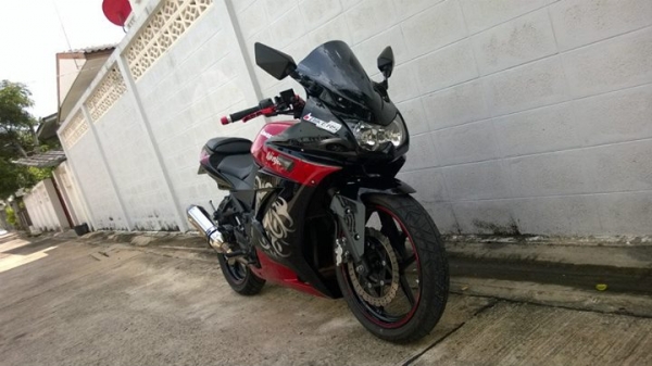 รถบ้านมือเดียว NINJA250 2012 วิ่ง 6000 กิโล สวยกริ๊บ ต่อรองได้