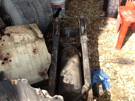 กระบอกดั้ม 4 ตัน ราคาพิเศษมากๆสวยๆพร้อมใช้งาน