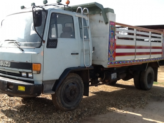 หกล้อJCM เครื่อง6BF  175 แรงม้า ยกหัวร็อกกี้ใส่สวยๆพร้อมใช้งาน