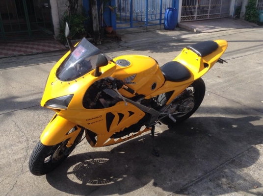 ขายครับ VFR 400 CC ทะเบียนแท้ โอนขนส่ง เลขคอ เลขเครื่อง ตรงหมด แฟริ่งสวย. ยางใหม่ เครื่องดี ไม่มีควัน. รอบเดินเบานิ่ง. โปรอาม พร้อมใช้วิ่งไกลได้ครับ ราคา ฟีโน่ครับ. 59000. ครับ กอล์ฟครับ ดูรถ สายไหม วงศกรครับ 085-359-4089 ขายครับ VFR 400 CC ทะเบียนแท้ โอนขนส่ง เลขคอ เลขเครื่อง ตรงหมด แฟริ่งสวย. ยางใหม่ เครื่องดี ไม่มีควัน. รอบเดินเบานิ่ง. โปรอาม พร้อมใช้วิ่งไกลได้ครับ ราคา ฟีโน่ครับ. 59000. ครับ กอล์ฟครับ ดูรถ สายไหม วงศกรครับ 085-359-4089