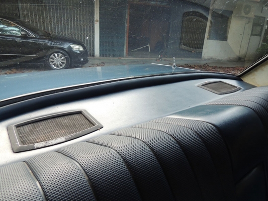 ขาย Benz W114 ทับ 8