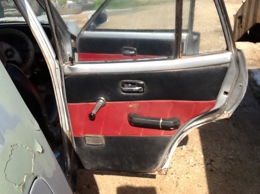 รถเก๋ง DATSUN เก่าเก็บขายถูกๆ รถเก๋ง DATSUN เก่าเก็บขายถูกๆ