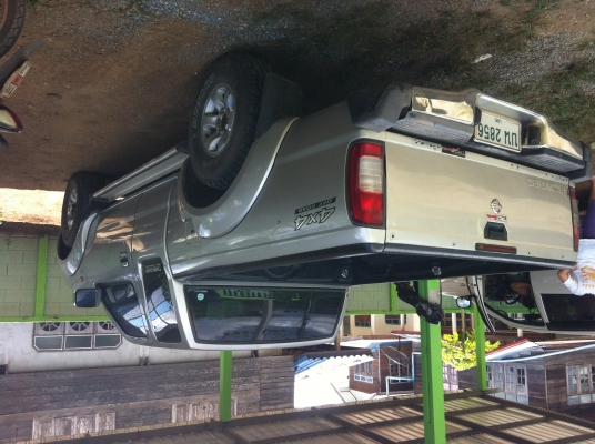 ขายนิสสัน ฟรอนเทียร์  4*4 ปี 2002