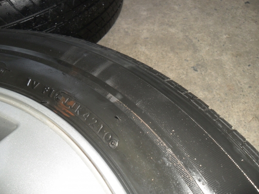 ล้อแม็ก 16นิ้ว 6รู อีซูสุ พร้อมยาง สวยๆ 4 ล้อ ราคา 6900 บาท ล้อแม็ก 16นิ้ว 6รู อีซูสุ พร้อมยาง สวยๆ 4 ล้อ ราคา 6900 บาท