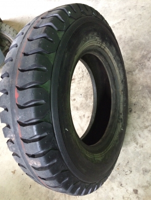 จำหน่ายยางหล่อดอก รับประกันคุณภาพ ซื้อ9เส้น แถมฟรี1เส้น จำหน่ายยางหล่อดอก รับประกันคุณภาพ ซื้อ9เส้น แถมฟรี1เส้น