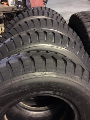 จำหน่ายยางหล่อดอก รับประกันคุณภาพ ซื้อ9เส้น แถมฟรี1เส้น จำหน่ายยางหล่อดอก รับประกันคุณภาพ ซื้อ9เส้น แถมฟรี1เส้น