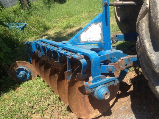 ขายรถไถ FORD 6610 2 เพลา ใบมีดดันหน้า 3 จาน 7 จาน เอกสารอินวอย ราคา 480000