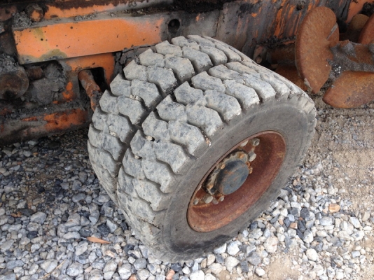 ขายรถปูยาง 3เมตร ล้อยาง HANTA เก่าญี่ปุ่นแท้ ระบบทุกอย่างใช้งานได้ พร้อมลุยงานทันที ขายถูก 090-986-2521