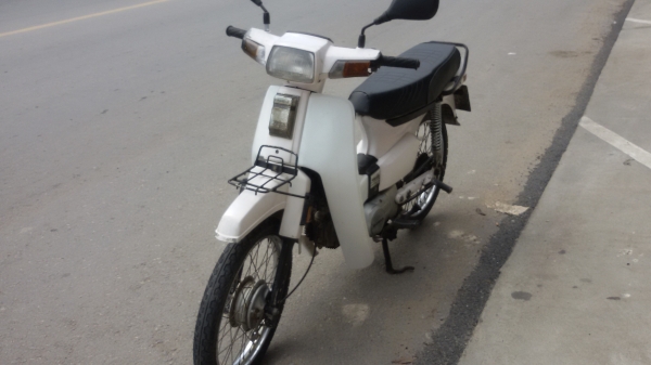 ขายฮอนด้าดรีม เครื่องพอใช้ได้ ขับได้ปกติ