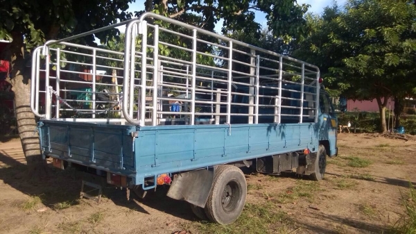 ขายรถบรรทุกหกล้อ ISUZU NPR59L เครื่อง 115 แรง รถห้างแท้ ปี 36 แอร์เย็น กระบะคาร์โก้ยาว 4.30 เมตร แชสซีสวย ยางดี รถพร้อมใช้งาน