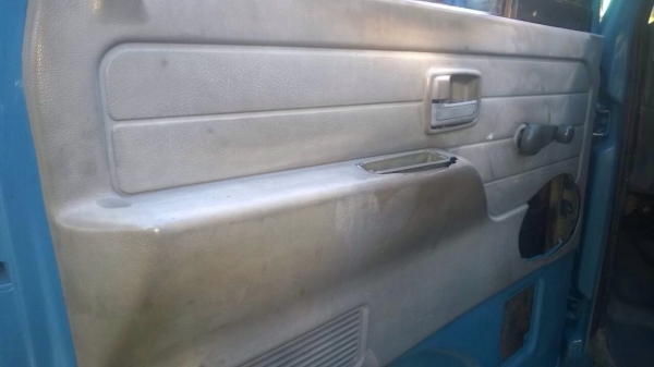 ขายรถบรรทุกหกล้อ ISUZU NPR59L เครื่อง 115 แรง รถห้างแท้ ปี 36 แอร์เย็น กระบะคาร์โก้ยาว 4.30 เมตร แชสซีสวย ยางดี รถพร้อมใช้งาน