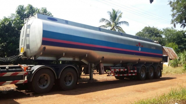 ขายหางบรรทุกน้ำมัน ด่วน.
