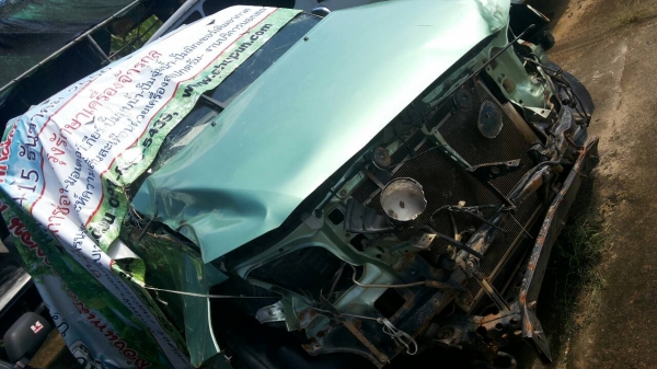 ขายรถกระบะ TOYOTA VIGO CAP เครื่อง 2500 ตัว E เกียร์ธรรมดา ราคา 150000 ขายรถกระบะ TOYOTA VIGO CAP เครื่อง 2500 ตัว E เกียร์ธรรมดา ราคา 150000