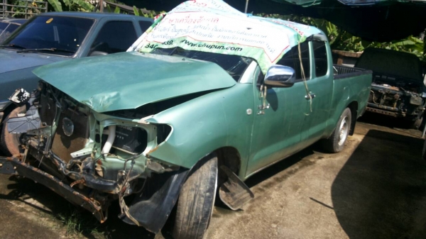 ขายรถกระบะ TOYOTA VIGO CAP เครื่อง 2500 ตัว E เกียร์ธรรมดา ราคา 150000