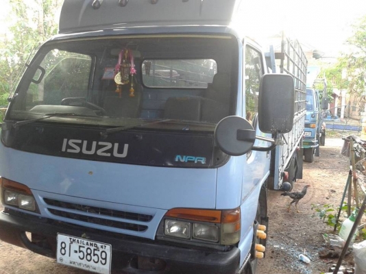 ขาย6ล้อ อีซูซุNPR120 ยาว5เมตร แอร์เย็น ปี40 เครื่องดี แชชซีสวย เอกสารพร้อมโอน ยางใหม่ จัดไฟแนนซ์อนุมัติ ภายใน1วัน