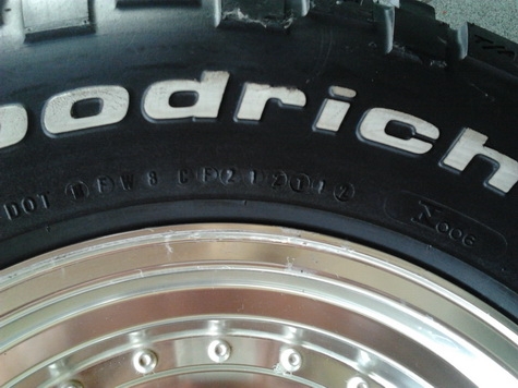 ล้อหยดนํ้า  + BF Km2 ขนาด 265/75/16 ปี12 ดอกสวยๆ 1ชุด