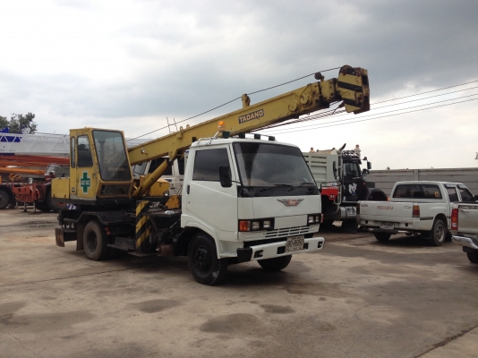 ขายรถเครน 7 ตัน 6 ล้อ มีทะเียน