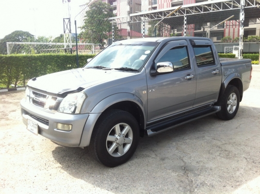 ขายD-MAX 04 CAB4 4WD 3.0 TOP สภาพดีครับ ขายD-MAX 04 CAB4 4WD 3.0 TOP สภาพดีครับ