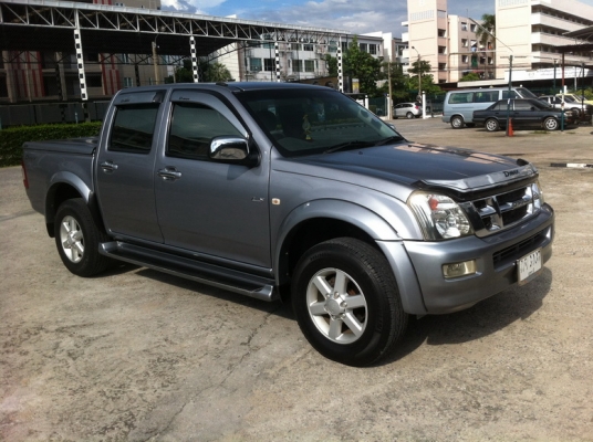 ขายD-MAX 04 CAB4 4WD 3.0 TOP สภาพดีครับ