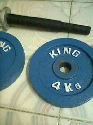 ดัมเบลขนาด 8 โลข้างละ 4 กิโล(บราเบล 18 โล) ดัมเบลขนาด 8 โลข้างละ 4 กิโล(บราเบล 18 โล)