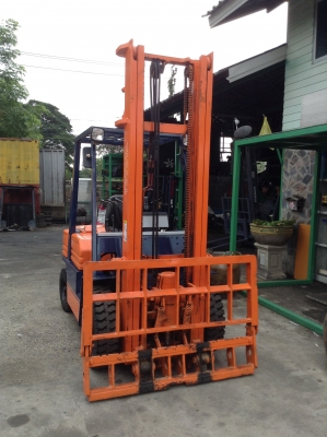 +++ ขายฮิ้งค์โฟล์ค  TOYOTA 5FD25   ราคา 45,000.- บาทครับ  สนใจโทร. 081-659-7598 +++