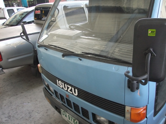 สี่ล้อกลางไม่ติดเวลา