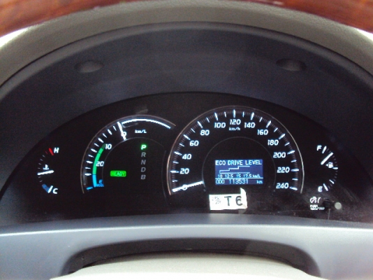 TOYOTA CAMRY Hybrid 2.4 AT ปี 2010