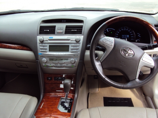 TOYOTA CAMRY Hybrid 2.4 AT ปี 2010