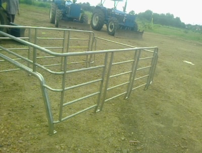 ขาย  คอกสแตนเลส   สวยๆขายถูกๆสนใจ0810076640