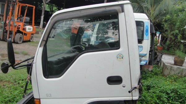 หัวการ์ตูน ISUZU NKR หัวเก่านอก สภาพสวยเดิม ของครบ ยกใส่รถได้เลย