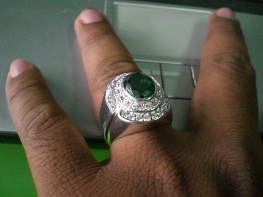 แหวนชาย/หญิงของแท้ลดล้างสต็อกสิ้นปี แหวนชาย/หญิงของแท้ลดล้างสต็อกสิ้นปี