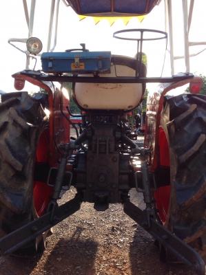 แทรกเตอร์คูโบต้า 240 สภาพดีพร้อมใช้งาน เครื่องยนต์.3 สูบ มีผานหลังให้ด้วย